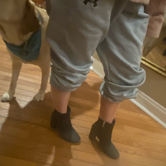 Black booties - Picture 9 of 12